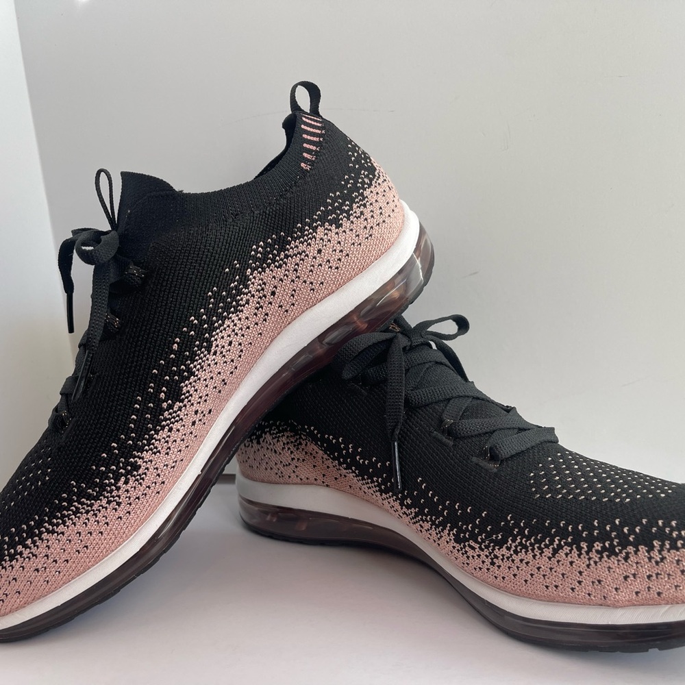 Sketchers NEW!! Slips-ons Air Cooled Memory Foam Women’s 10 Black and Rose Gold